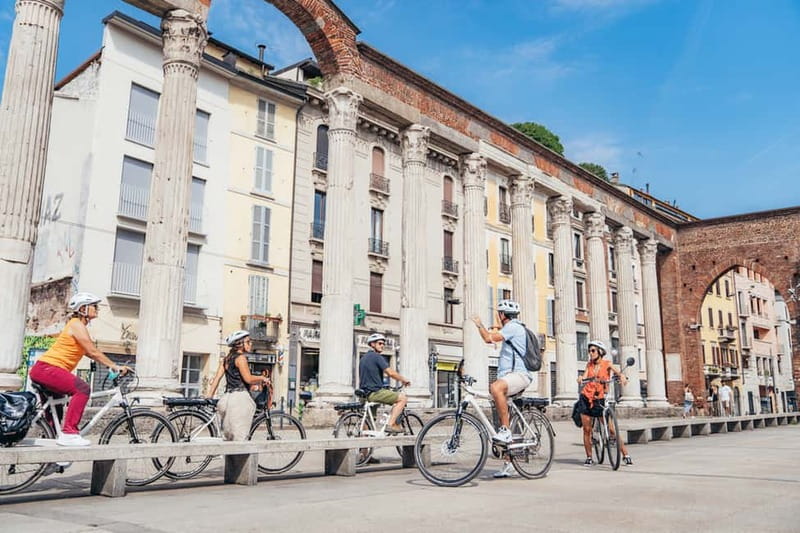 Milan: Highlights and Hidden Gems E-Bike Tour - Navigli and Milan’s canal-side character