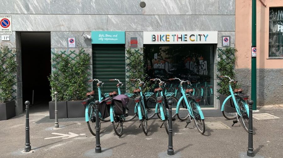 Milan: Highlights and Hidden Gems Guided Bike Tour - The Duomo, Palazzo Reale, and Galleria Vittorio Emanuele II