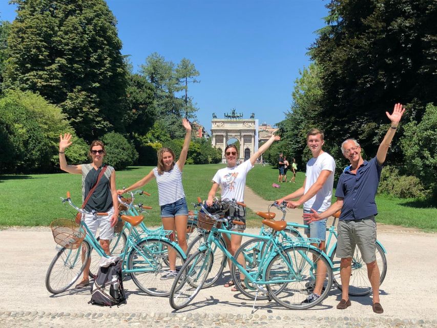Milan: Highlights and Hidden Gems Guided Bike Tour - Sforza Castle and Parco Sempione