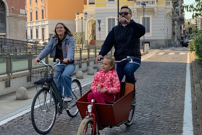 Milan's Hidden Gems: Unique Bike Tour (ENG, NL) - Sempione Park gives the ride some breathing room