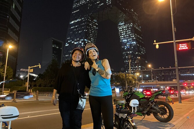 Modern Beijing Discovery by Bike - E-bike or bicycle: choosing the right option