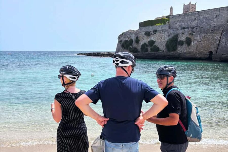 Monopoli: E-Bike Tour with Sandwich and Wine - Finishing with Monopoli gelato