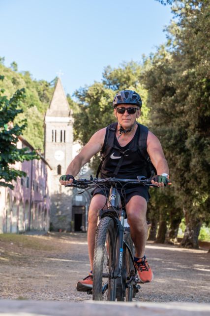 Monterosso al Mare: Cinque Terre National Park E-Bike Tour - Soviore Sanctuary and a Well-Timed Break