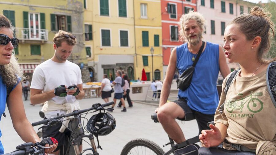 Monterosso al Mare: Cinque Terre National Park E-Bike Tour - The Descent and the Vernazza Viewpoint