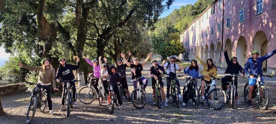 Monterosso al Mare: Cinque Terre National Park E-Bike Tour - Focaccia, Local Wine, and the Final View