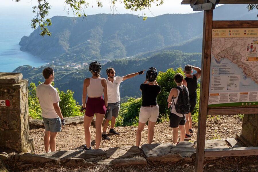 Monterosso al Mare: Cinque Terre National Park E-Bike Tour - Guide Style, Bike Quality, and Group Comfort