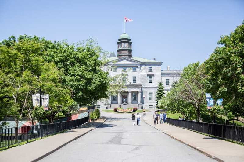 Montreal: Guided Bike Tour of City, Old Port & Plateau - The guides make the difference