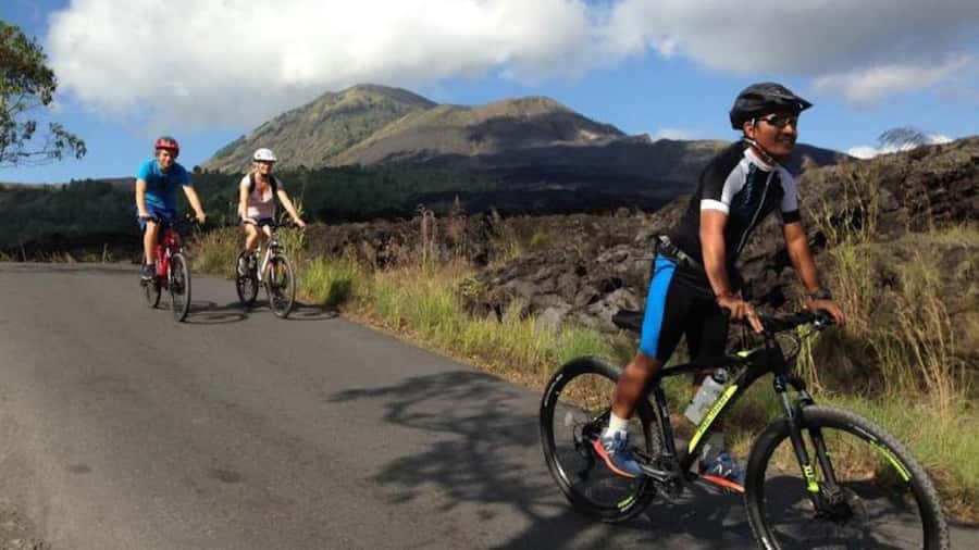 Mount Batur: Black Lava Cycling Tour w/ Natural Hot Spring - Why Mount Batur works so well by bike
