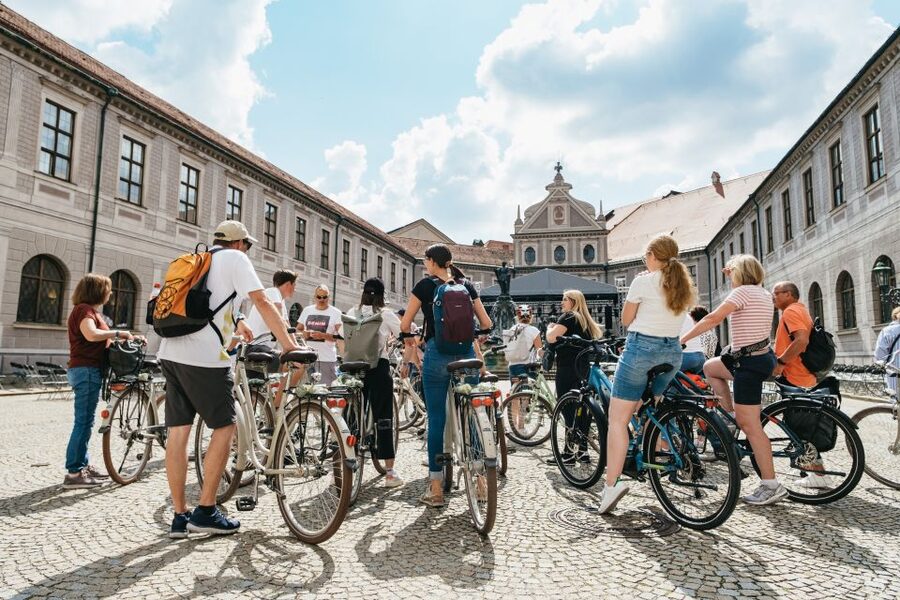 Munich 3-Hour Guided Bike Tour - Why a bike is the right way to see Munich