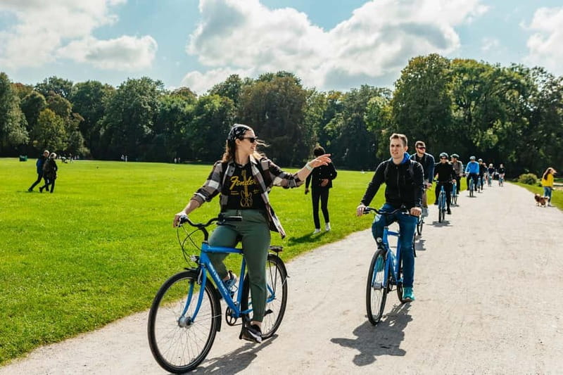 Munich: Guided City Tour by Bike with Beer Garden Stop - Munich by bike: the key points