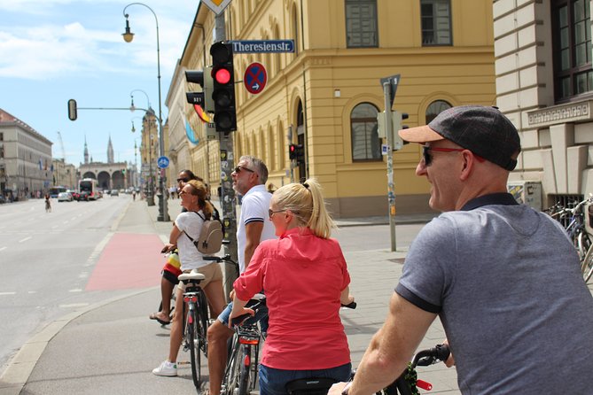 Munich Small-Group Bike Tour - Entering the English Garden by bicycle