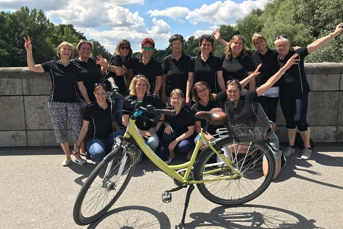 Munich Small-Group Bike Tour - How much history and local advice will you get?