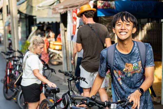 Must-Try: Hidden Bangkok Bike and Food Tour - Street food begins on Somdet Chao Phraya