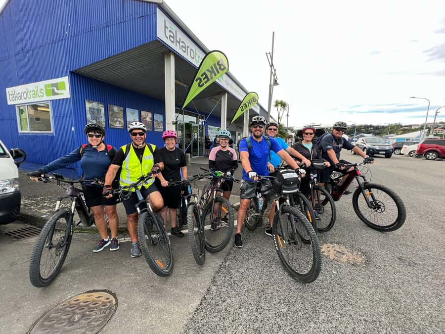 Napier: Cruise Self-Guided Cycle Ride to Winery - Half Day - Starting beside Napier’s shoreline