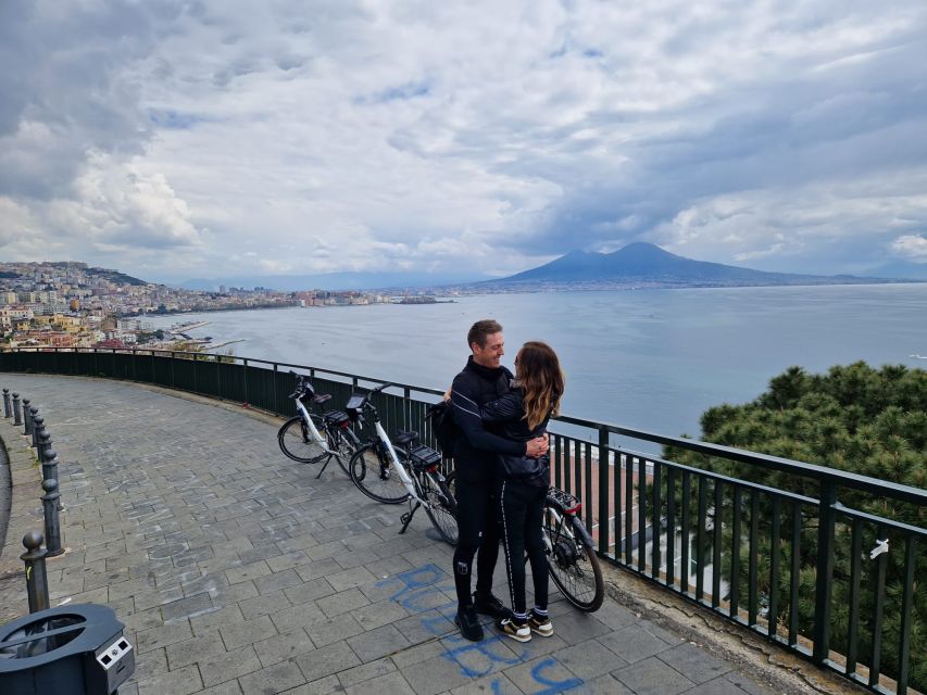 Naples: City Highlights Guided Bike Tour - Starting at Bicycle House and heading toward the bay