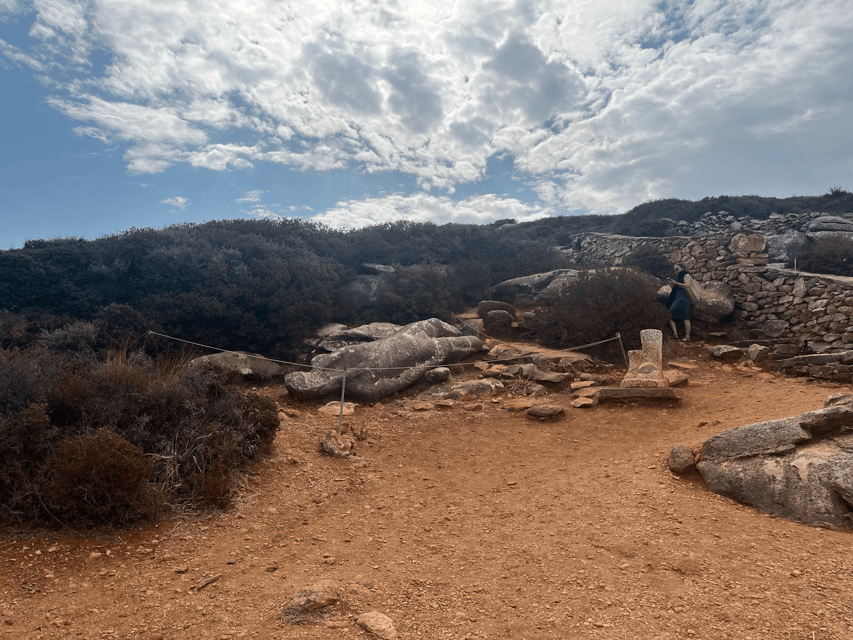 Naxos: Private E-Bike Tour with Farm Lunch - Guides, group size, and the personal touch
