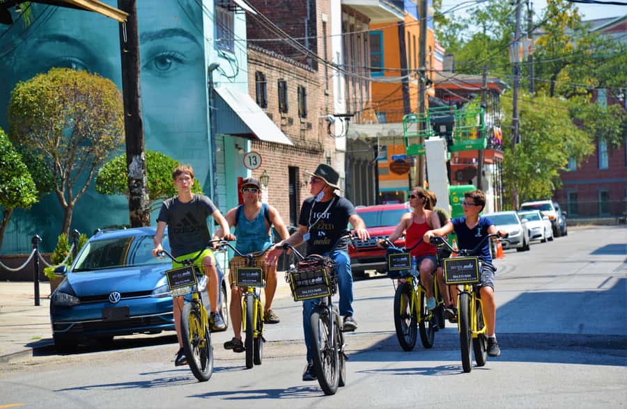 New Orleans: Garden District and French Quarter Bike Tour - Why a bike makes sense in New Orleans