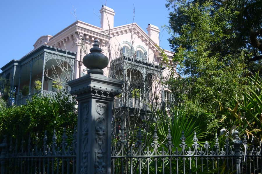 New Orleans: Garden District and French Quarter Bike Tour - Starting beside Jackson Square