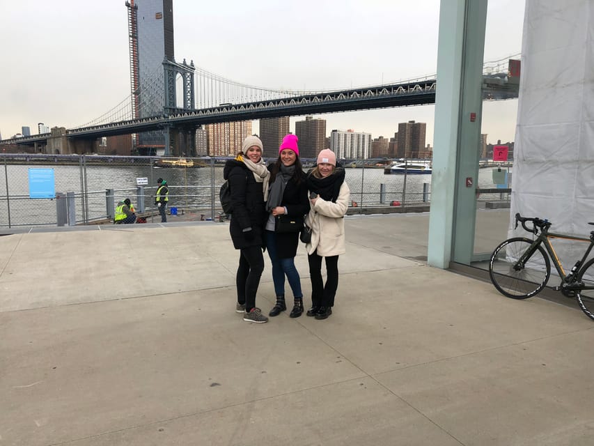 New York City: A Day in Manhattan Cycling Tour - SoHo, Little Italy, and Chinatown