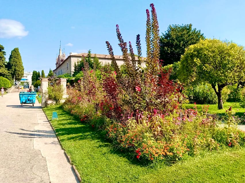 Nice: 7 Hills Monastery & Waterfall (EBike Tour Local Guide) - Local food that makes the picnic worthwhile