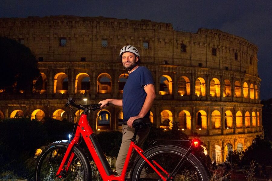 Night Tour of Rome with Top E-bike & optional Italian Dinner - Starting near the Colosseum on Via Labicana