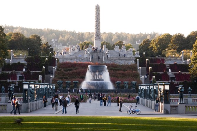 Oslo Highlights Bike Tour - Vigeland Park and its unforgettable sculptures