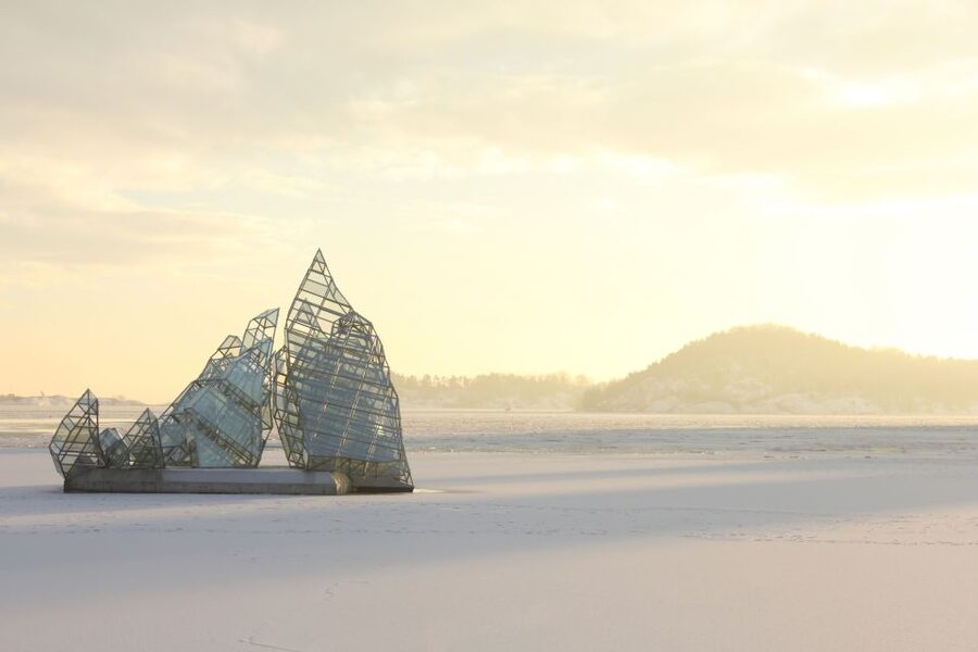 Oslo: Winter Highlights 3-Hour Bike Tour - Aker Brygge and Tjuvholmen: Oslo’s polished waterfront