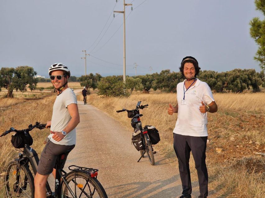 Ostuni: E-bike Tour, Ancient Olive Trees & Oil Tasting - Starting at Cooperativa L’Agricola Montalbanese