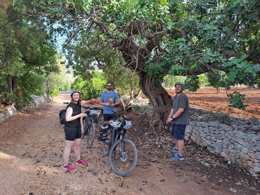 Ostuni: Guided e-bike tour + countryside tasting stop - Getting to Via Antonio Specchia
