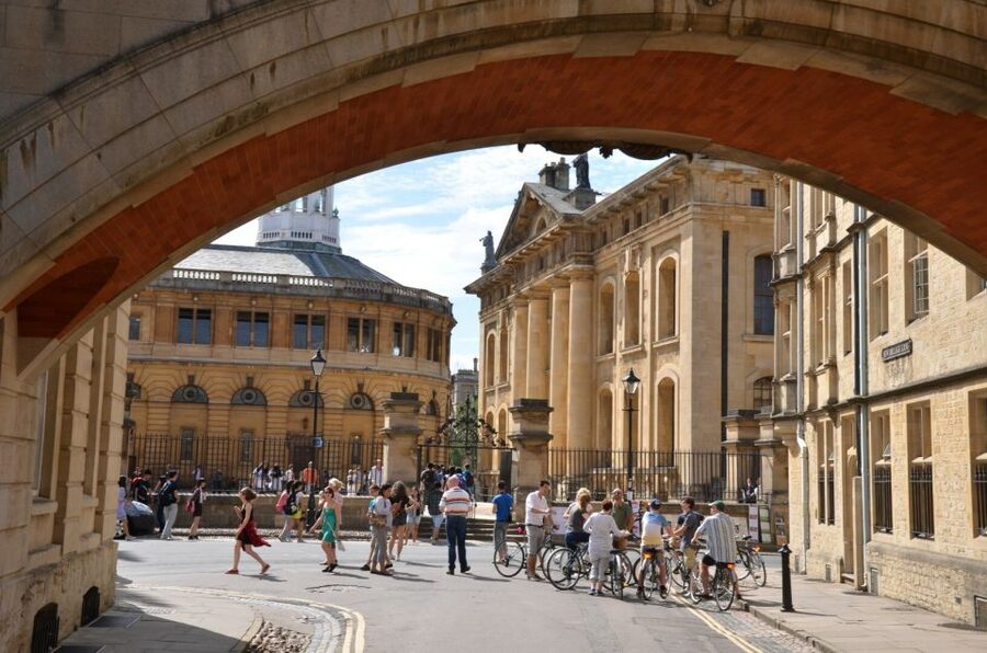 Oxford: City Bike Tour with Student Guide - Practical details that matter
