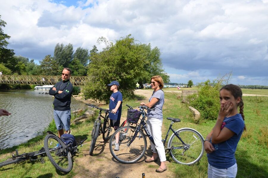 Oxford: City Bike Tour with Student Guide - Why a bike is a smart way to see Oxford