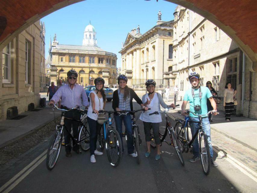 Oxford: City Bike Tour with Student Guide - Writers’ pubs and Oxford’s storytelling side