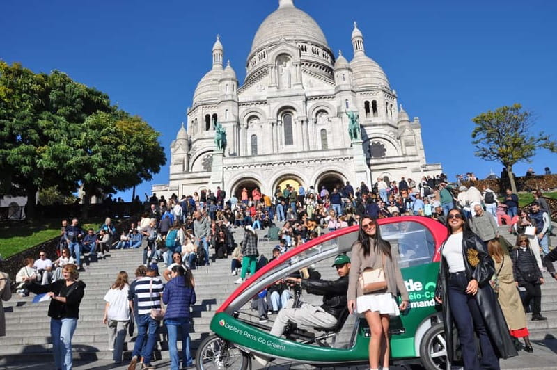 Paris: 2 hours Emily Tour in a Private Rickshaw bike - The driver and audio guide make the difference