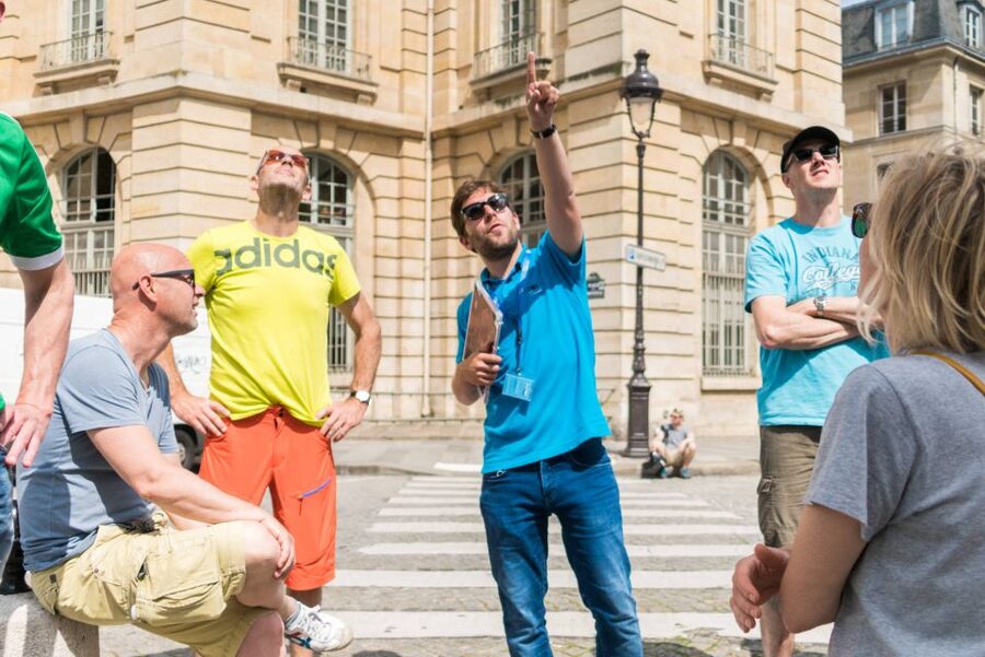 Paris 4-Hour Bike Tour: Off the Beaten Path - A bicycle route through the old heart of Paris
