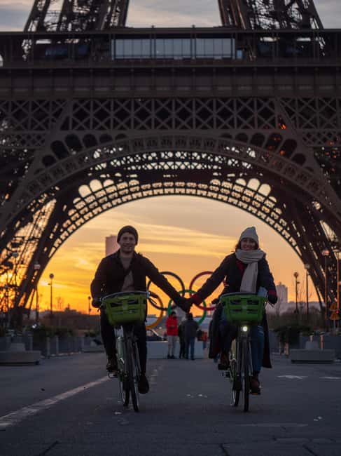 Paris before the crowds, bike tour & Breakfast - Why Paris at dawn changes the whole ride