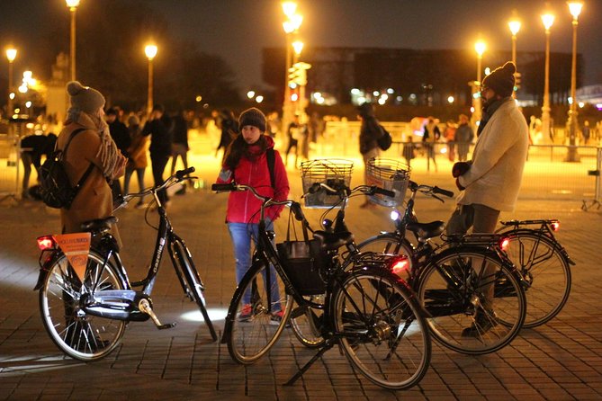 Paris By Night: 3-Hour Guided Bike Tour - The bikes and the level of effort