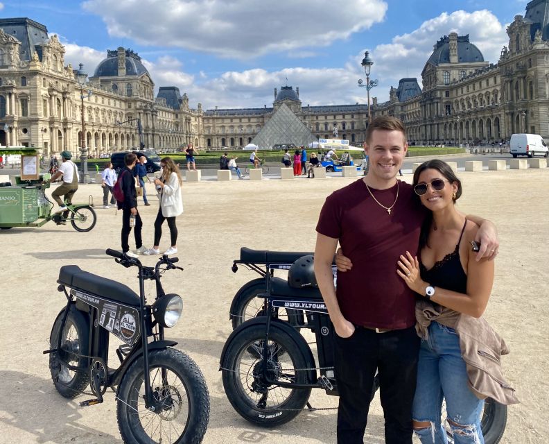Paris: Eiffel Tower and Notre Dame Night Tour by E-Bike - From Musée d’Orsay to the grand bridges