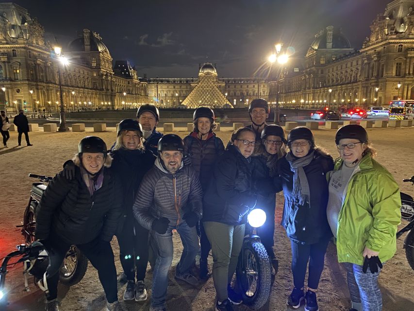 Paris: Eiffel Tower and Notre Dame Night Tour by E-Bike - What the guide adds to the experience
