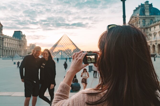 Paris Evening City of Lights Small Group Bike Tour & Boat Cruise - Crossing the Champs-Élysées and Pont Alexandre III