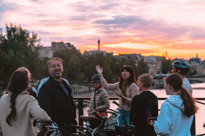 Paris Evening City of Lights Small Group Bike Tour & Boat Cruise - What the five-hour pace feels like