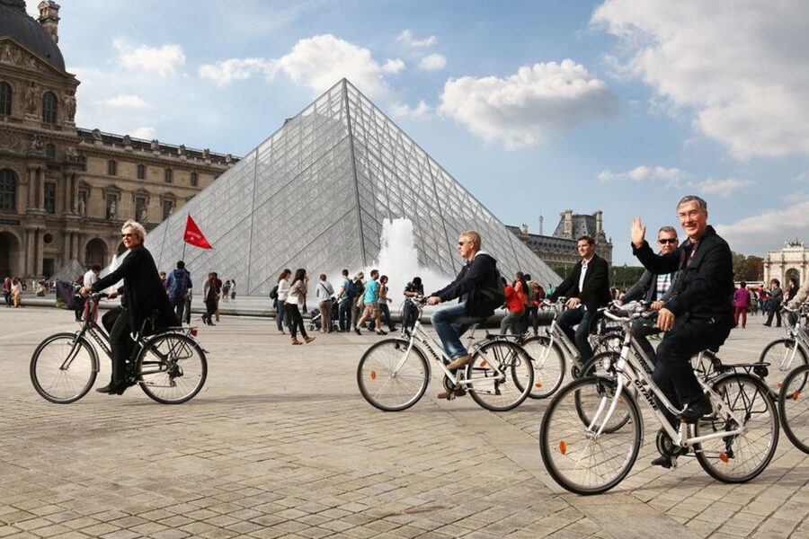 Paris: Guided Bike Tour of Must-See Sights - Grand Palais, the bridges, and the approach to the Eiffel Tower