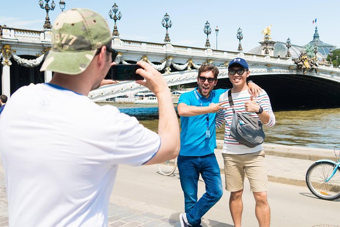Paris Highlights Bike Tour: Eiffel Tower, Louvre and Notre-Dame - The Seine, Louvre, Notre-Dame, and Musée d’Orsay