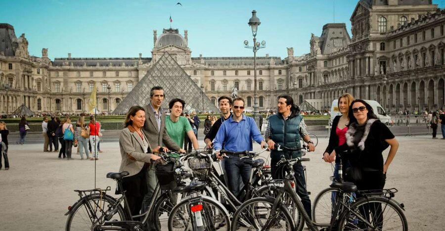 Paris: Scenic E-bike tour with optional Seine Cruise - Who will get the most from this Paris bike tour