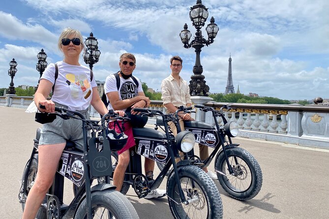 Paris Sightseeing Family Friendly Guided Electric Bike Tour - Why this two-hour ride works in Paris