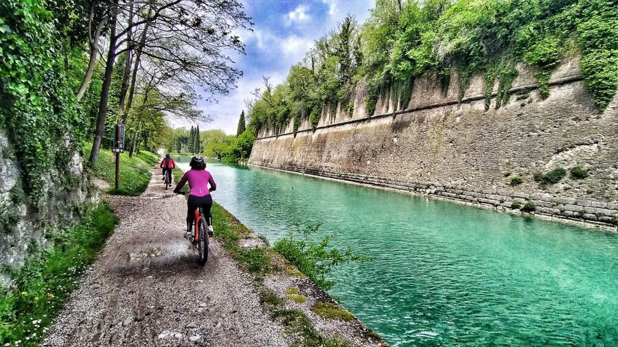 Peschiera del Garda: Lake Garda & Borghetto E-Bike Tour - Is $78.17 a fair price?