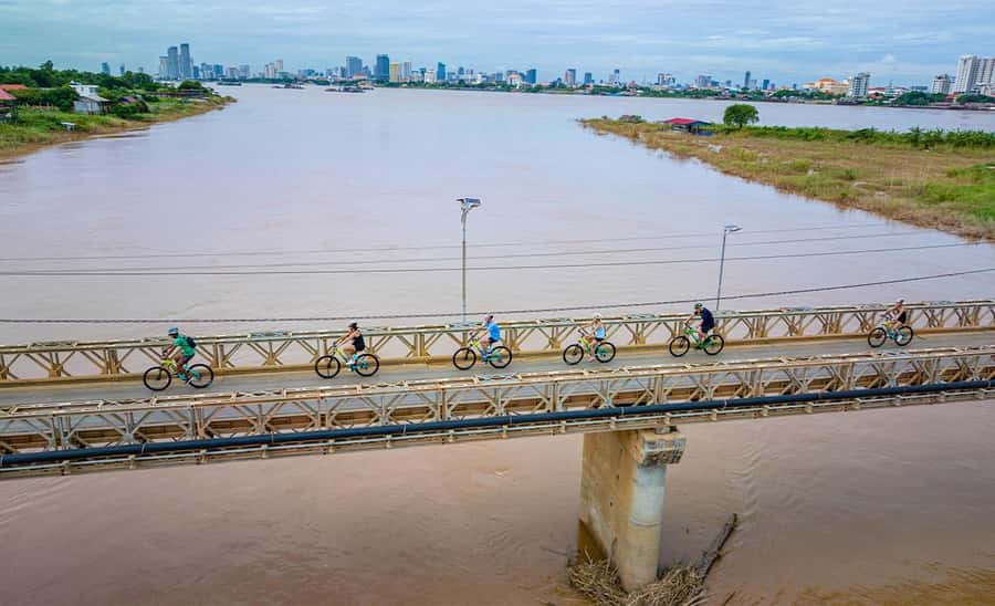 Phnom Penh: Mekong Islands Sunset Bike Tour include drinks - Key points to know before you book