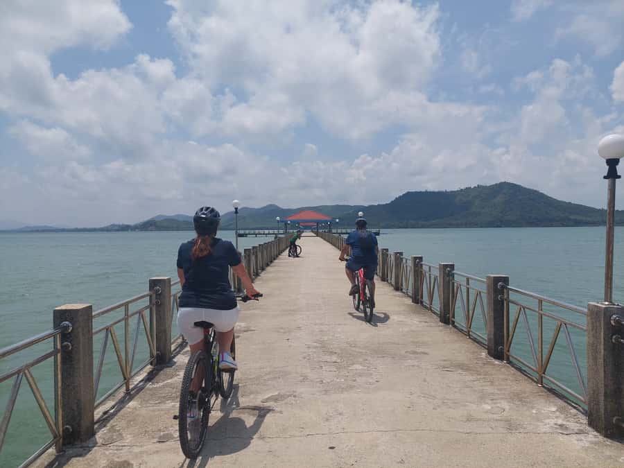 Phuket: Half-Day Countryside Cycling Tour with Lunch - Pineapple fields, shrimp lakes, and quiet tarmac