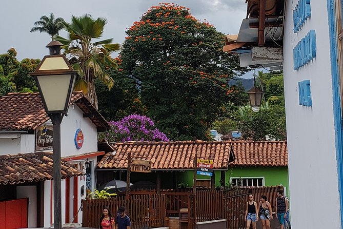 Pirenópolis, the charming baroque city inaugurated in 1723 in the gold cycle - The 9:00 a.m. departure from the Manhattan Plaza Hotel