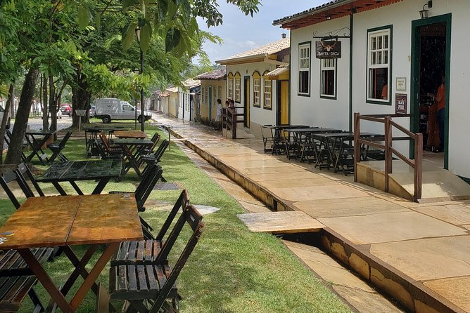 Pirenópolis, the charming baroque city inaugurated in 1723 in the gold cycle - The road to Salto Corumbá and the Serra dos Pirineus