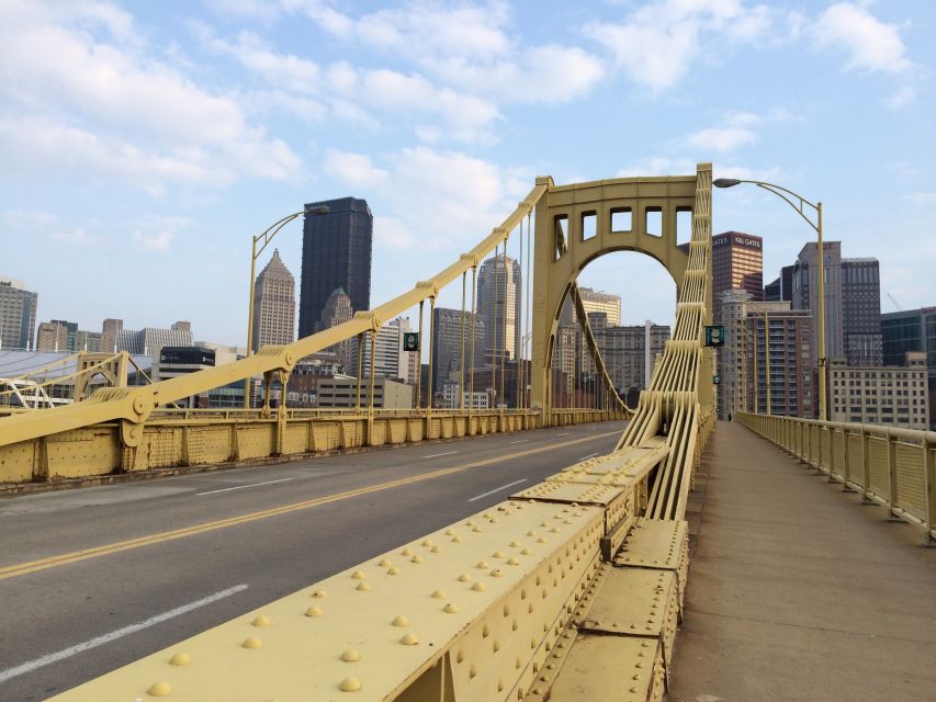 Pittsburgh: Beauty of the Burgh Bike Tour - Northshore and the scenic river trails